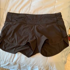 lululemon speed short